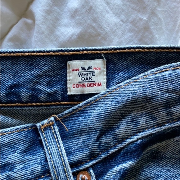 Jeans - Picture 1 of 4